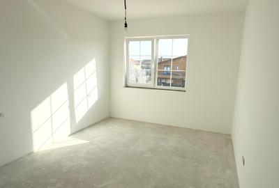 Duplex cu 5 camere cu Canalizare în Dumbrăvița - 15