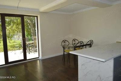 Calinesti - Gorganu, casa cu 2 intrari, teren 2496 mp - 10