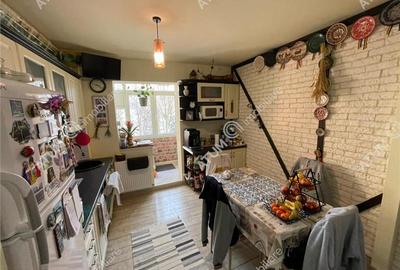 Apartament cu 3 camere decomandat, mobilat în Aeroport - 8