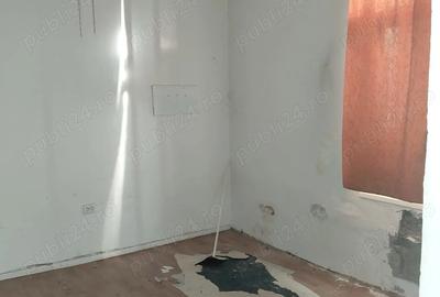 Inchiriez spatiu comercial Piata Centrala - 4