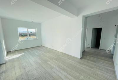 Apartament la cheie cu 2 camere decomandate si 2 balcoane zo - 7