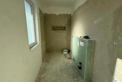 Casă cu 5 camere cu Teren 350 Mp în Săcălaz - 2