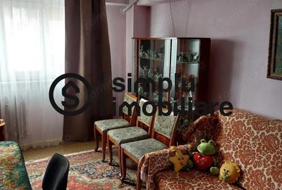 Apartament cu 3 camere decomandat în Calea București - 2