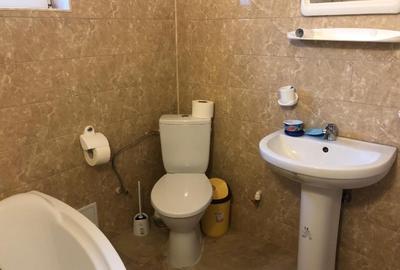 Casă nouă, complet utilată și finisată – la doar 5 minute de plaja Tuzla - 11