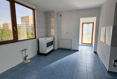Spațiu comercial, de 200 mp, în Zorilor - 2