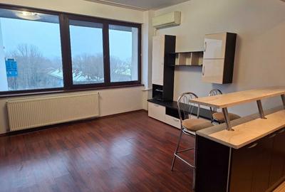 Garsonieră decomandată, mobilată în Pajura - 2