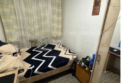 Apartament cu 3 camere decomandat în 9 Mai - 7