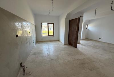 Apartament cu 4 camere decomandat în Mihail Kogălniceanu - 4