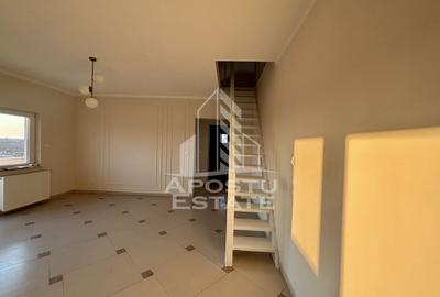 Apartament cu 4 camere in zona Dambovita cu pod amenajat, decomandat - 3