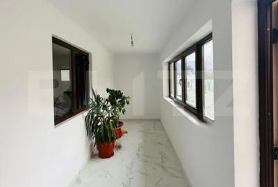 Casă cu 3 camere cu Teren 454 Mp în Central - 9