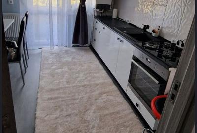 Apartament cu 2 camere decomandat în Central - 1