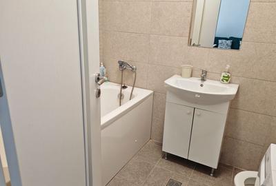 Apartament cu 2 camere decomandat în Roșu - 3