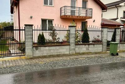 Casă cu 4 camere cu Teren 916 Mp în Dumbrăvița