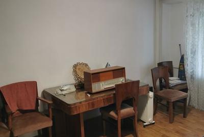 Apartament cu 3 camere decomandat în Titan - 7