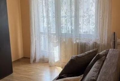 Garsonieră decomandată, mobilată în Dristor - 1