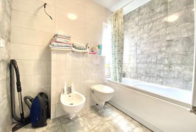 Casa 4 camere de inchiriat, singur in curte in Turnisor - 8