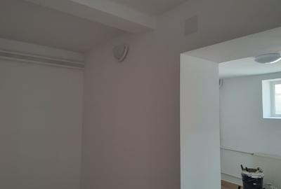 Casă cu 5 camere cu Teren 142 Mp în Turda - 1