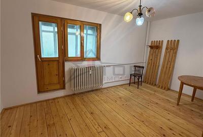 Apartament cu 3 camere decomandat în Albești - 1