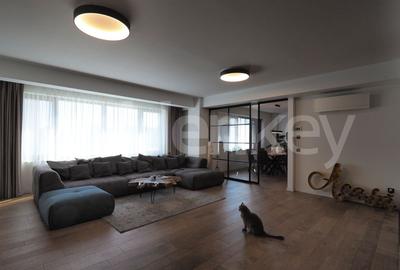 Penthouse cu 4 camere semidecomandat, mobilat în Barbu Văcărescu - 4
