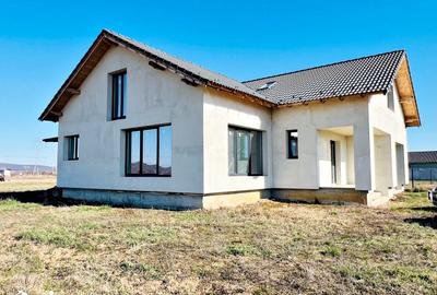 Casă cu 5 camere cu Teren 743 Mp în Oșorhei - 15