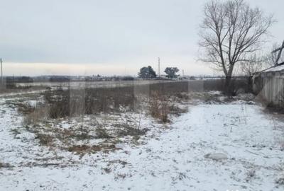 Teren de 1033 mp, în Ariceștii Rahtivani - 4