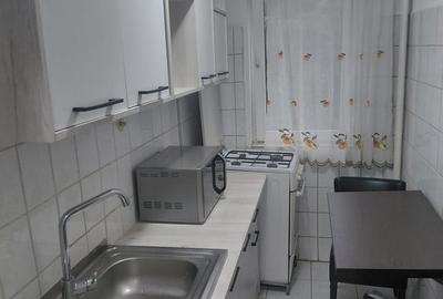 Apartament cu 2 camere decomandat în Brâncoveanu - 2