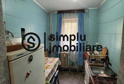 2 semidecomandate, parter, Craiovita - 67 500 Euro - 6