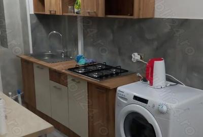 Apartament cu 3 camere decomandat în Central - 1