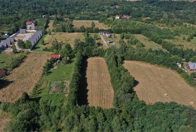 Teren de 1350 mp, în Porumbacu de Sus - 1