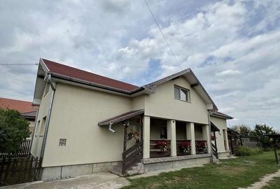 Casă cu 4 camere cu Teren 1600 Mp în Lazuri - 6