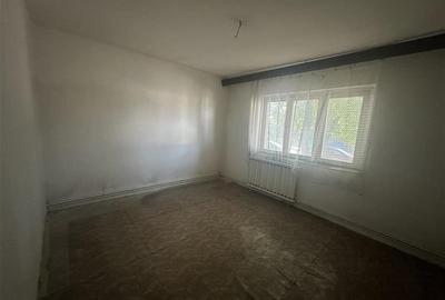 Decomandat, model mare cu centrală proprie Steaua - 3