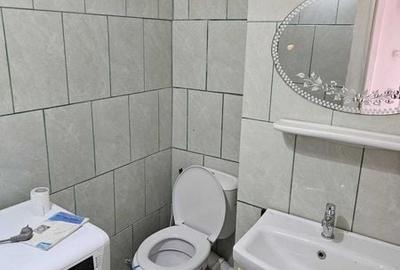 Apartament cu 3 camere decomandat în Central - 4