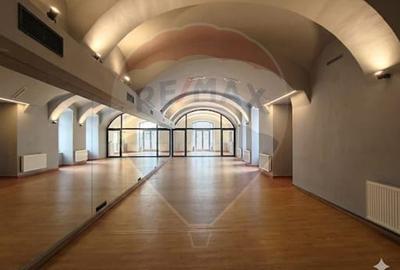 Birou, de 174 mp, în Ultracentral - 1