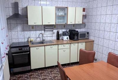 Apartament cu 3 camere decomandat, mobilat în Lipovei - 6