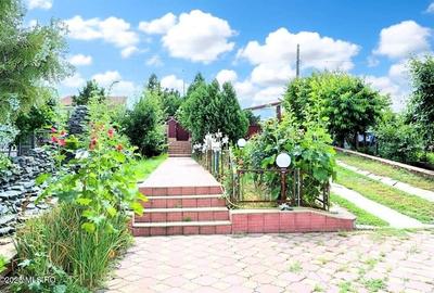 Ovidiu - Str. Nationala, Vila P+1E, teren 1094 mp, vedere la lac! - 4