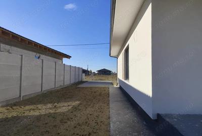 Casa noua, living si 3 dormitoare, de vanzare Santandrei, Bihor - 7