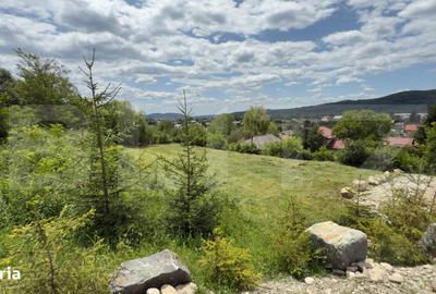 Teren de 1188 mp, în Central - 2