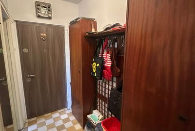 Apartament 4 camere, etajul 3/4, 2 grupuri sanitare, balcon mare, imbunatatiri - 16