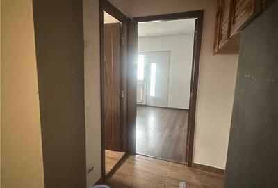 Apartament cu 2 camere decomandat în Podul de Fier - 2