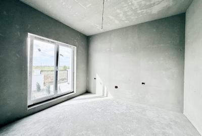 Duplex cu 4 camere cu Canalizare în Moșnița Nouă - 7