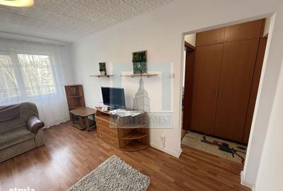 Apartament cu 3 camere semidecomandat în Astra - 3