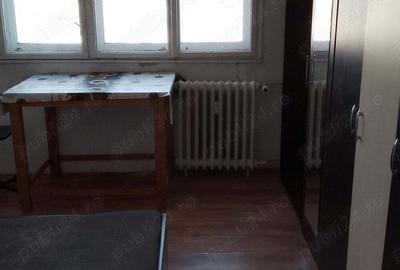 Apartament cu 3 camere decomandat în Central - 4