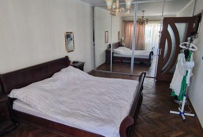 Doua camere comfort maxim, zona Gara.