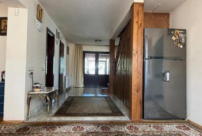 Casă cu 6 camere cu Teren 1000 Mp în Central - 10