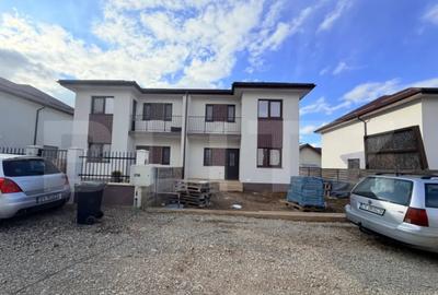 Casă cu 4 camere cu Teren 250 Mp în Uzina 2 - 16