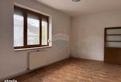 Casă cu 4 camere cu Teren 457 Mp în Ultracentral - 4