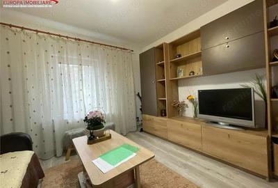 Casa de vanzare zona E3 -Tulcea - 1