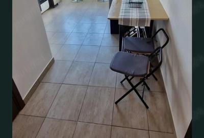 Garsonieră decomandată în Decebal