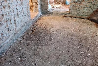 Casă cu Teren 405 Mp în Dărmănești