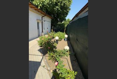 Casă decomandată 3 camere + grădină 450 m?, zonă liniștită Galați - 2
